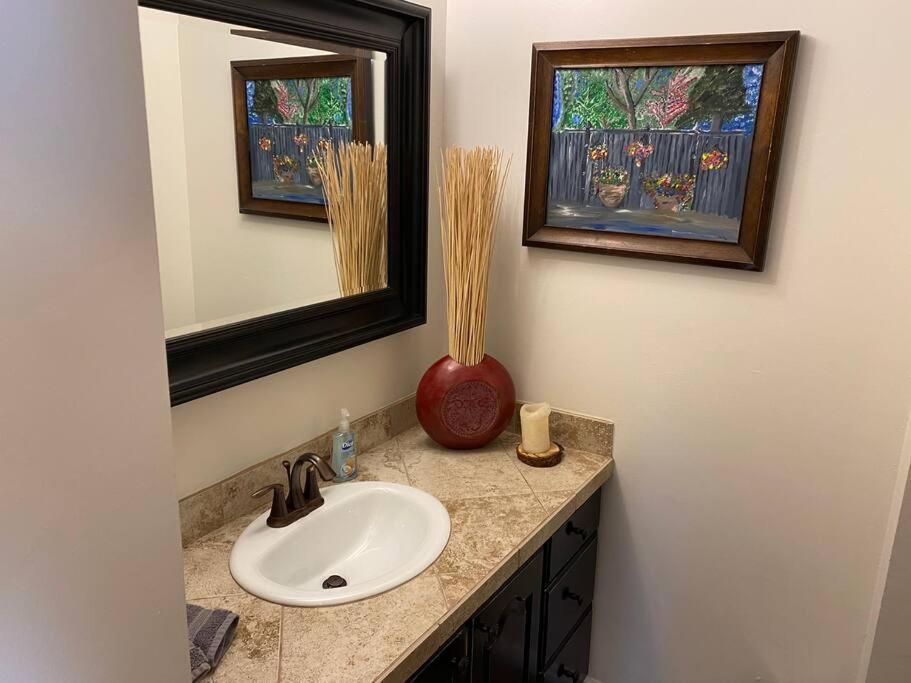 Wasatch Front Home With Pool Close To Everything! موراي المظهر الخارجي الصورة